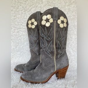 VINTAGE Acme Cowboy Boots 6.5 Made In The USA Gray Floral Suede-Like Material